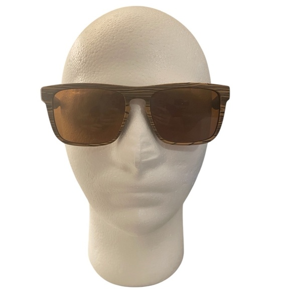 Wood Grain Sunglasses with Brown Lenses and Case NWOT - Picture 3 of 3